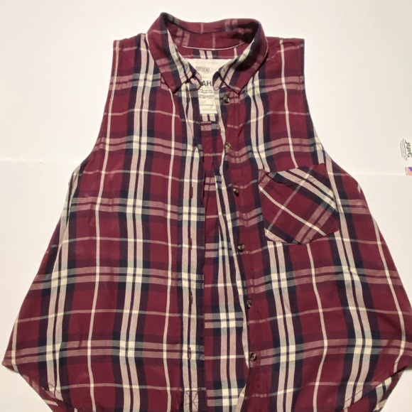 Garage Boyfriend Plaid Red Sleeveless Shirt - Picture 1 of 4